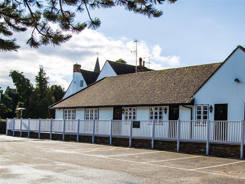 Stay And Relax At The Yew Tree Manuden Екстер'єр фото