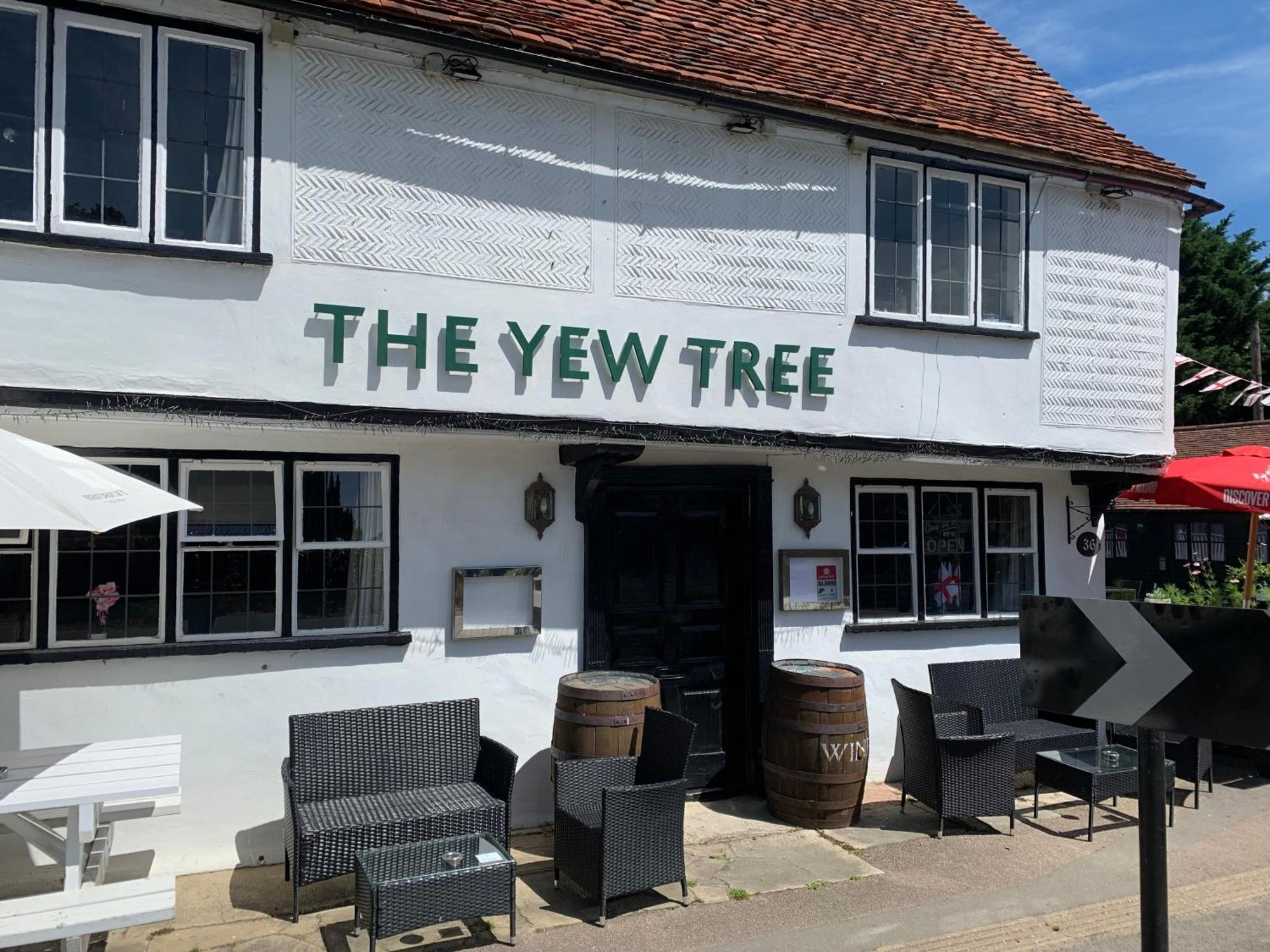 Stay And Relax At The Yew Tree Manuden Екстер'єр фото