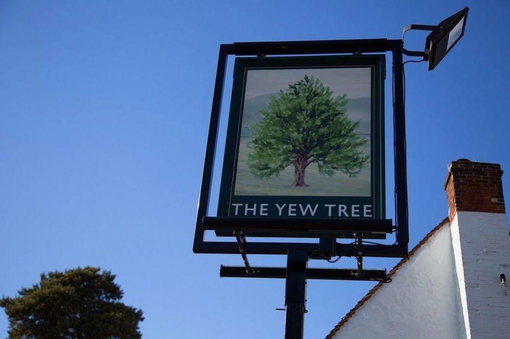 Stay And Relax At The Yew Tree Manuden Екстер'єр фото
